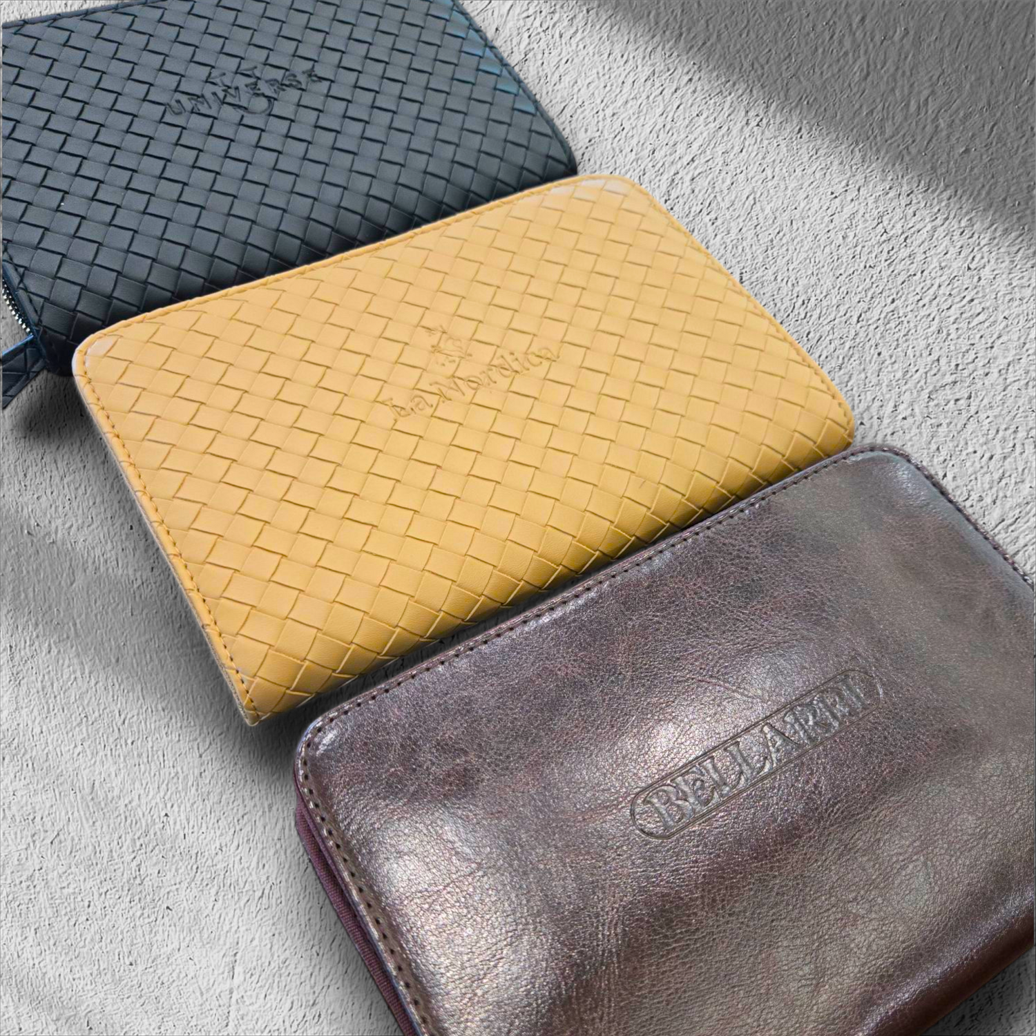 Leather Jeweler Travel Bag -  Zip Closure, Engraving Metal Plate